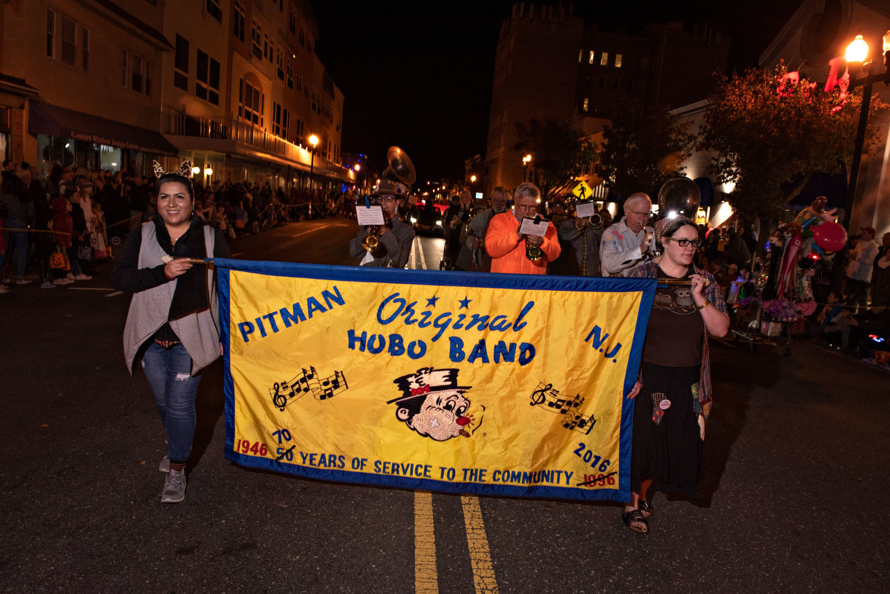 102519_nws_ocparade